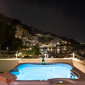Aurora Hotell
